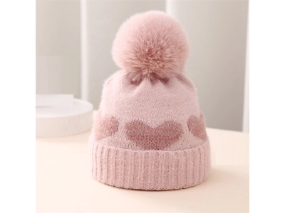 pompom-beanies-in-china