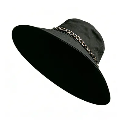 wide brim bucket hat